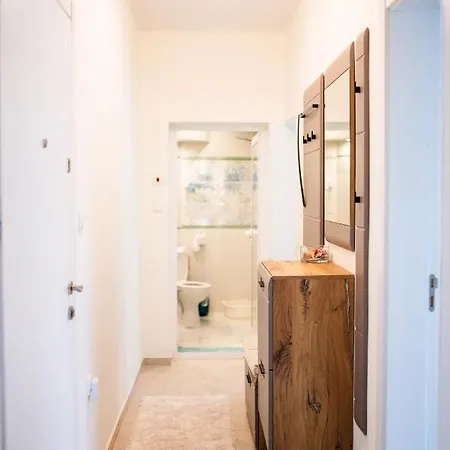 A&k Cozy Art 2 * Varna